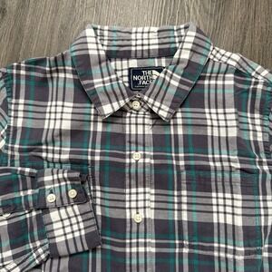 The North Face Plaid Shirt Button Up Blouse Roll‎ Tab Sleeves Gray Green Large